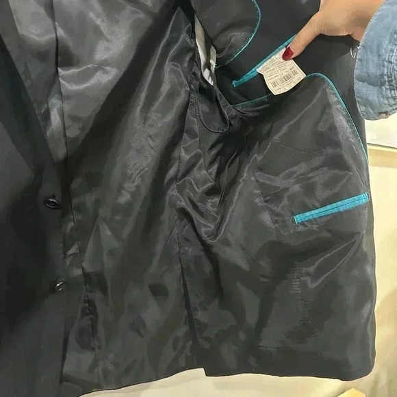 Men’s Ferrecci Black Blazer Size 40R - Picture 4 of 11